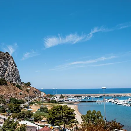 A Tonnara Πανσιόν 2*