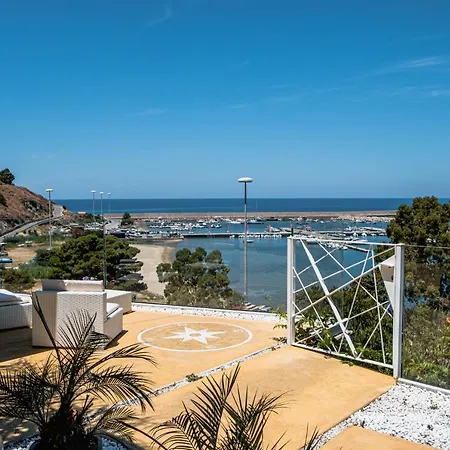 Πανσιόν A Tonnara Cefalù