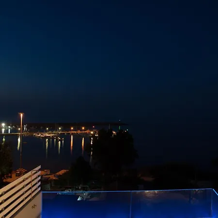 Πανσιόν A Tonnara