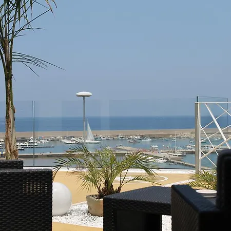 Πανσιόν A Tonnara Cefalù