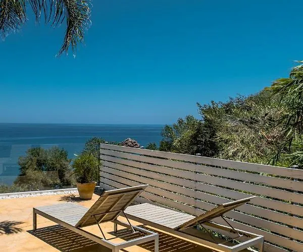 A Tonnara بيت ضيافة