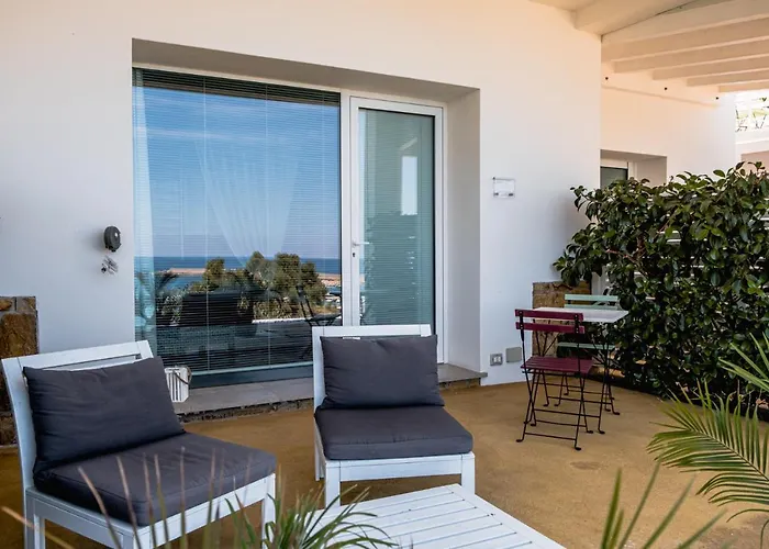 A Tonnara بيت ضيافة