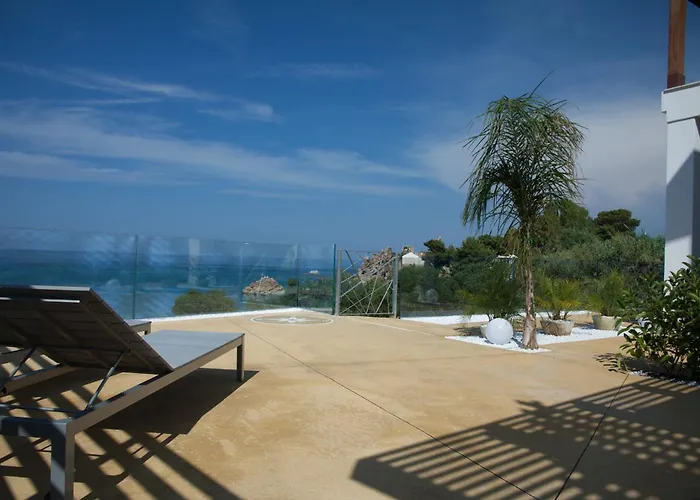 بيت ضيافة A Tonnara 4*