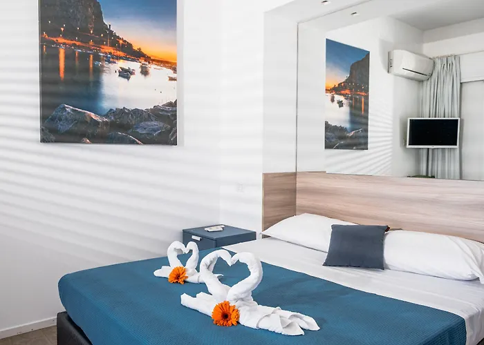 A Tonnara بيت ضيافة