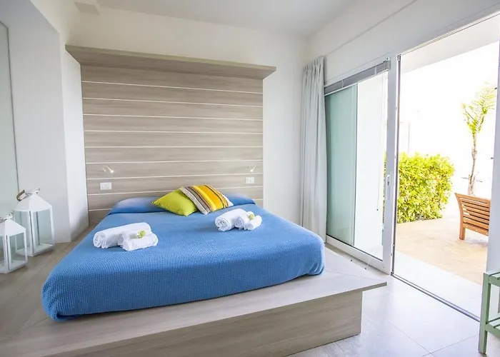 A Tonnara 4* تْشيفالو