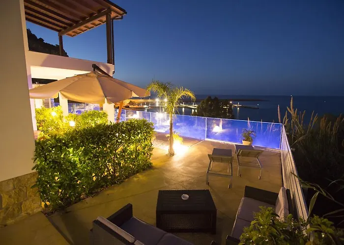 A Tonnara بيت ضيافة